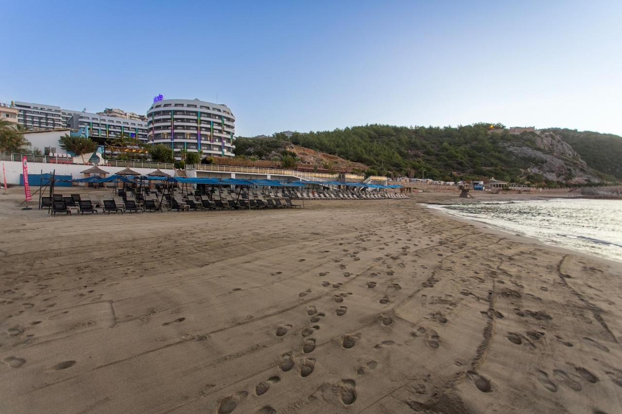 Noxinn Deluxe Hotel Konaklı Kültér fotó